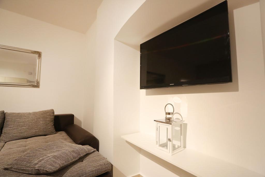 Kala Apartament *